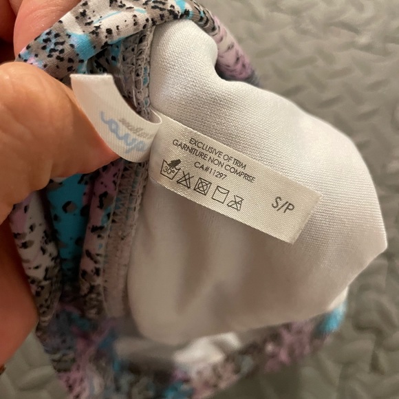 Two piece bathing suit - Picture 10 of 10